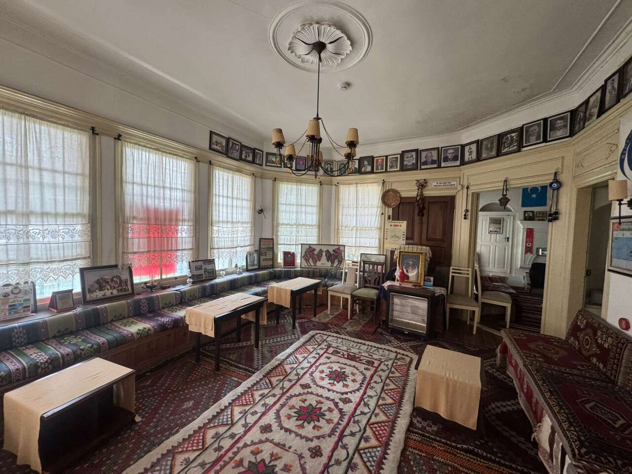 Muğla Yörük Obaları Derneği Yeni Yerinde Faaliyetlerine Hazırlanıyor 1